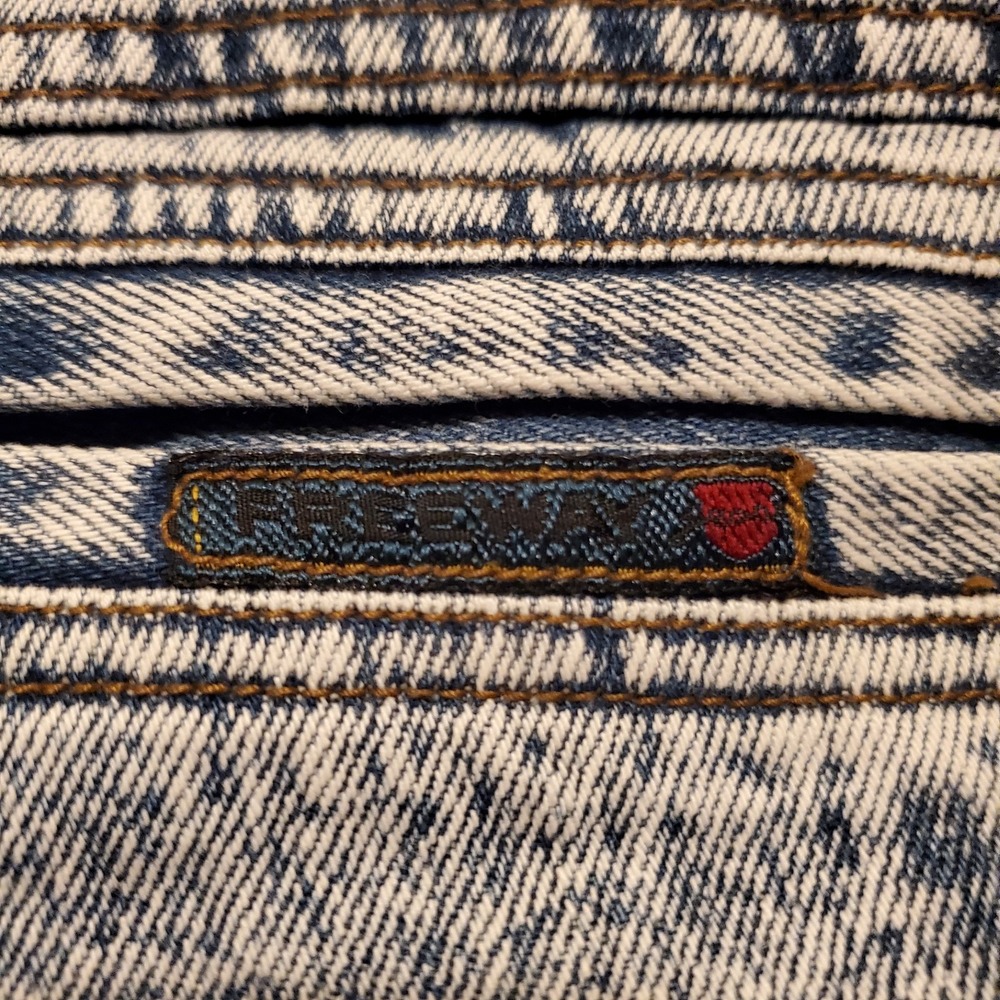 Vintage 90s Acid Wash Shorts Men 35‎ Freeway Gitano Denim Blue Jean Casual - Picture 5 of 9